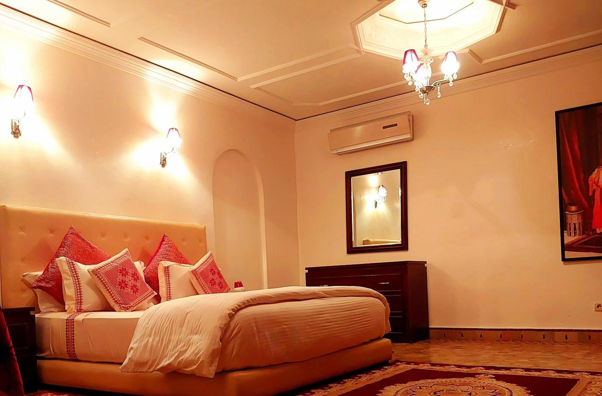 Palais Les Sources De L'Atlas & Spa El Harkat Стая снимка
