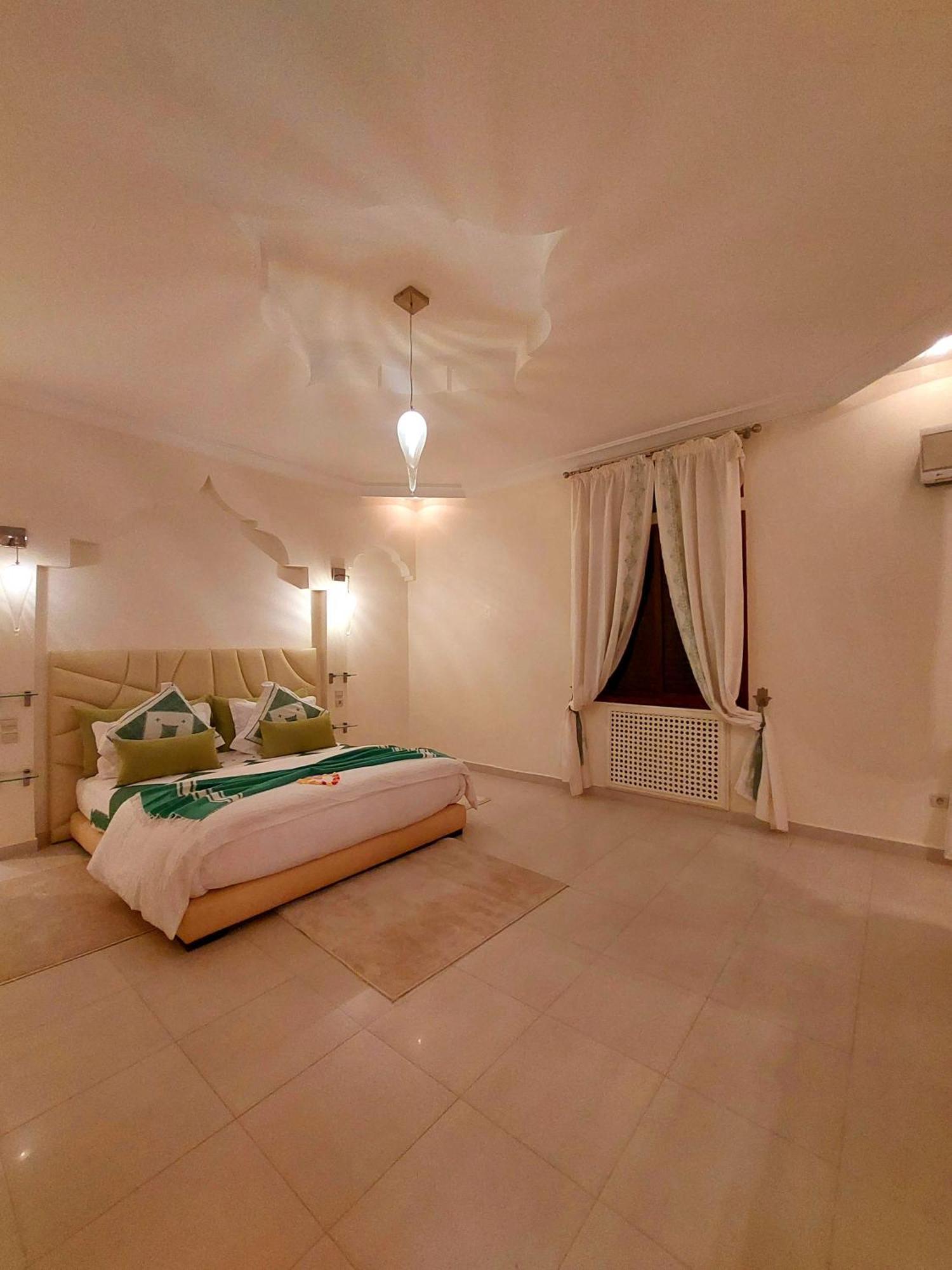 Palais Les Sources De L'Atlas & Spa El Harkat Екстериор снимка