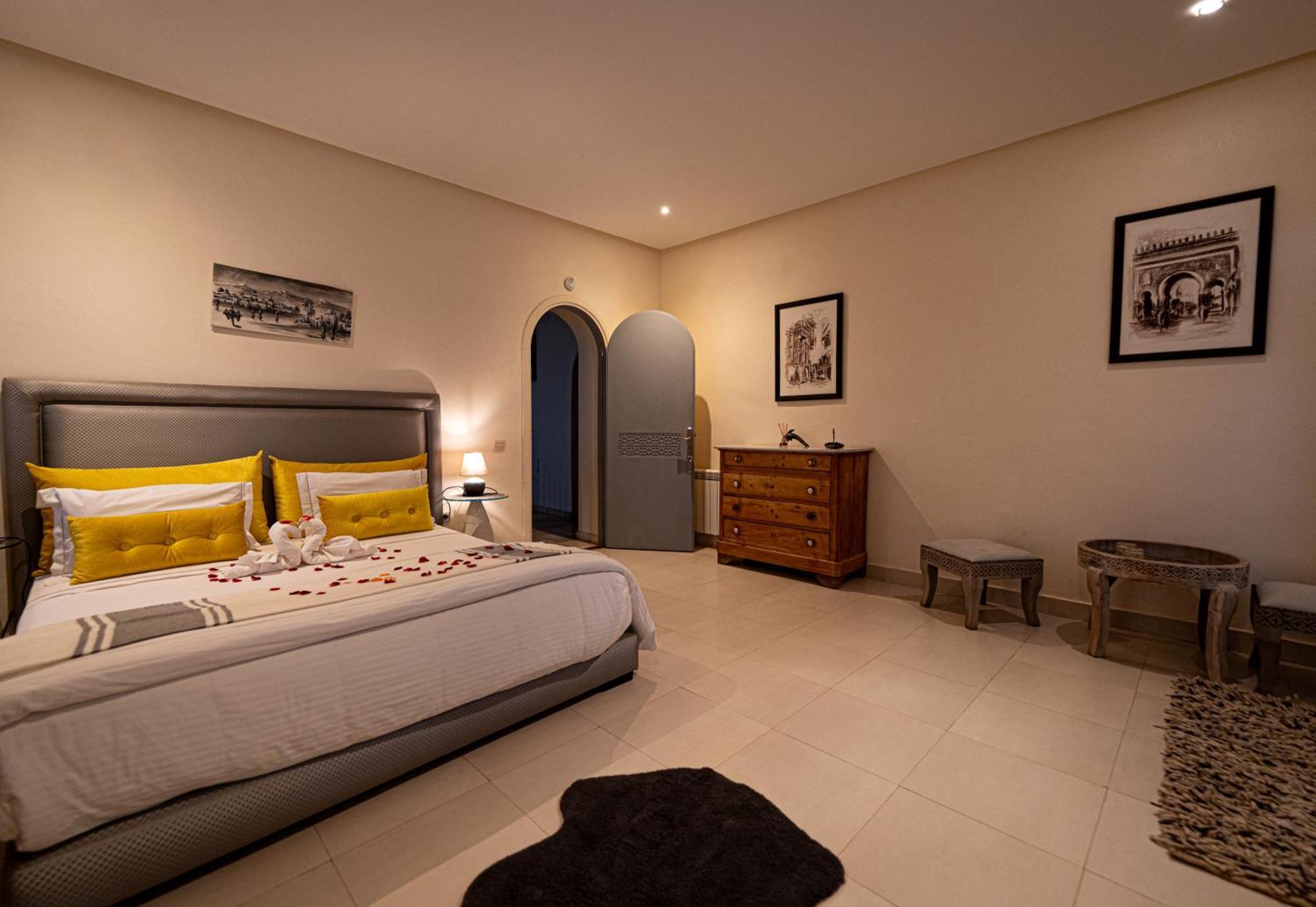 Palais Les Sources De L'Atlas & Spa El Harkat Екстериор снимка
