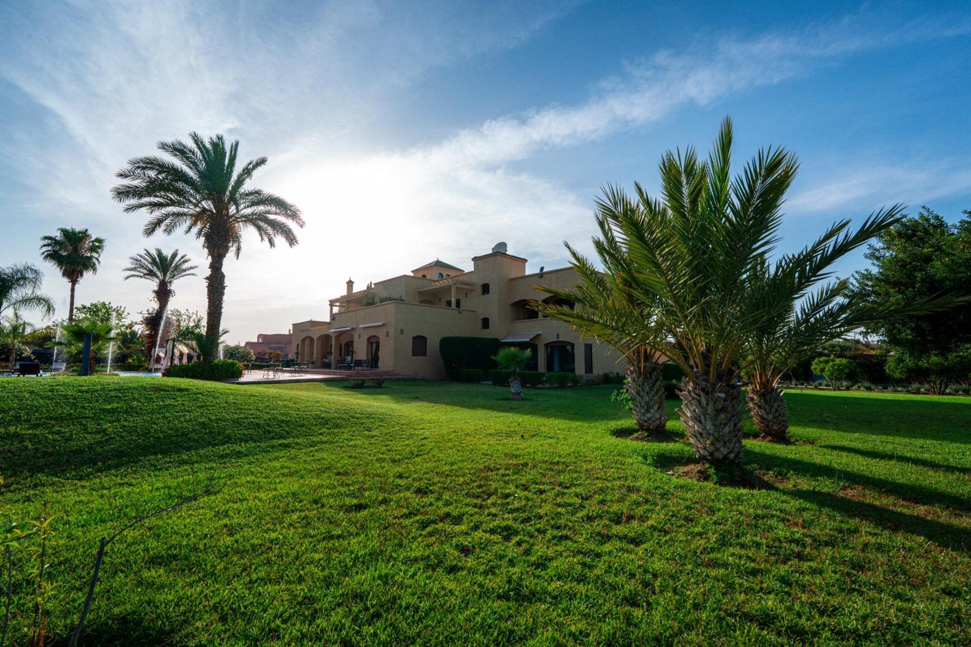 Palais Les Sources De L'Atlas & Spa El Harkat Екстериор снимка